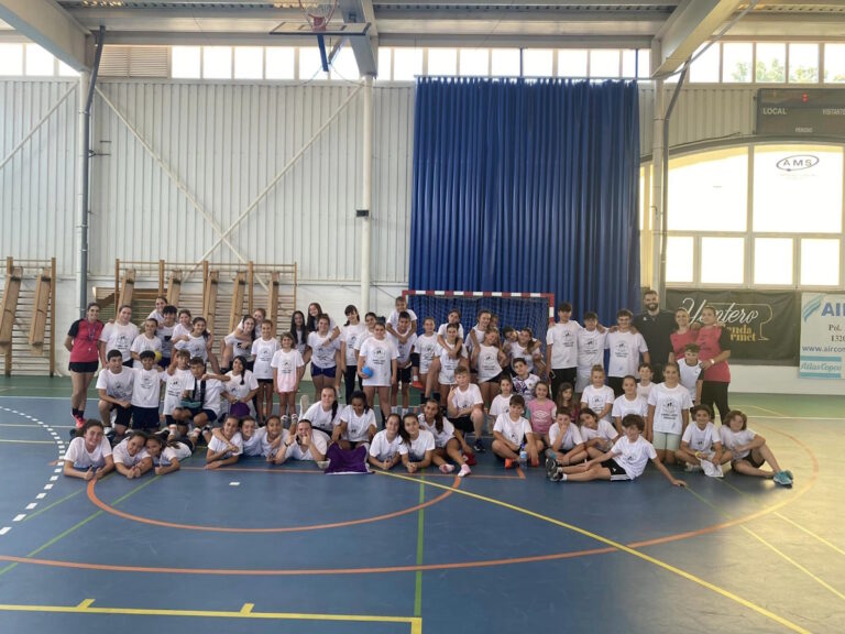 Clausurada la 1ª fase de la III Handball Academy en Manzanares y la segunda fase tendrá lugar del 24 al 29 de julio Clausurada la 1ª fase de la III Handball Academy en Manzanares y la segunda fase tendrá lugar del 24 al 29 de julio