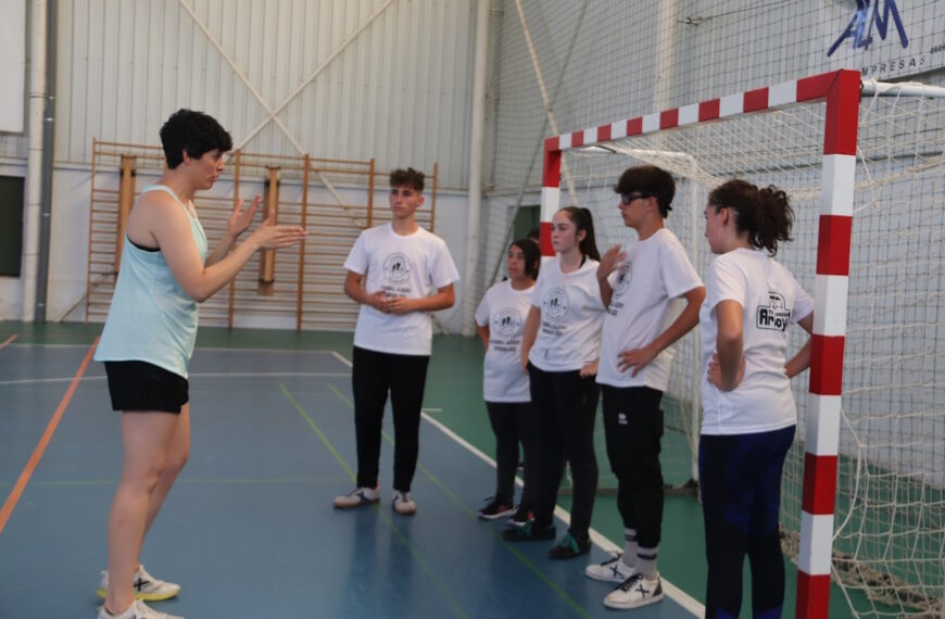 Finalizó la 2ª fase de la  III Handball Academy  de Manzanares con participación de casi 100 niños y niñas