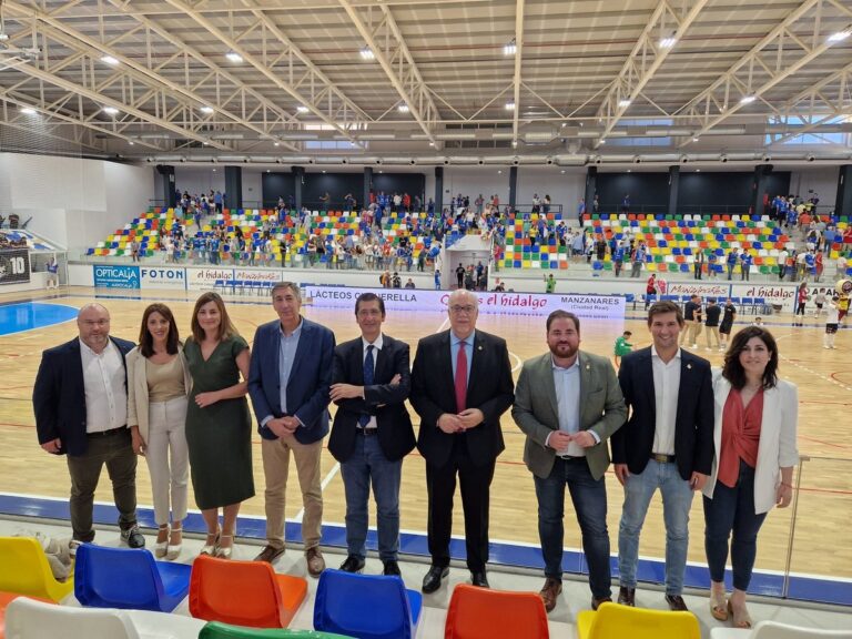 Un estreno por todo lo alto del nuevo pabellón polideportivo Manzanares Arena con el Quesos El Hidalgo Manzanares FS