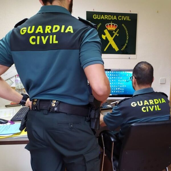 Falso reporte de robo en Manzanares: Hombre arrestado por inventar el hurto de su teléfono de alta gama