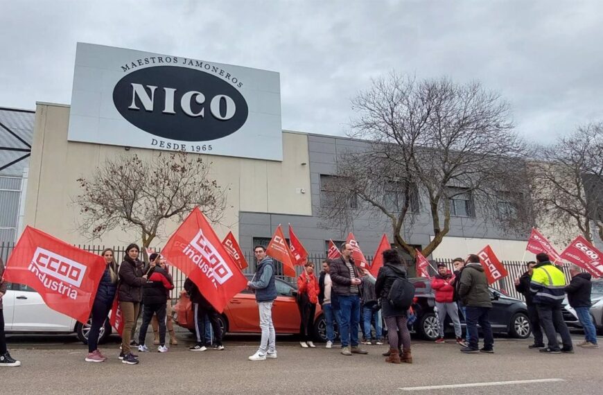 Empleados de Jamones Nico en Ciudad Real se movilizan para demandar la reincorporación de un compañero despedido