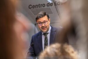Fechas de la Evau en Castilla-La Mancha para el curso 2023-2024: convocatoria ordinaria del 4 al 6 de junio y convocatoria extraordinaria del 1 al 3 de julio.