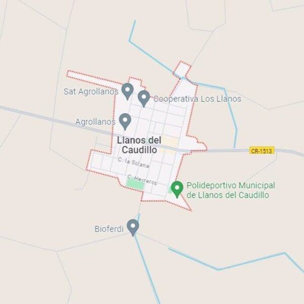 Incendio de Rastrojo en Llanos del Caudillo Alcanza una Planta Fotovoltaica Sin Dejar Heridos