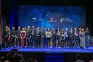Un total de 71 bibliotecas de Castilla-La Mancha serán galardonadas con los Premios María Moliner por su fomento de la lectura.