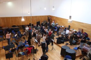 Este domingo, Manzanares se une al Coro Mansil Nahar en una fiesta de guateque en el Gran Teatro: Un Estreno Auspicioso
