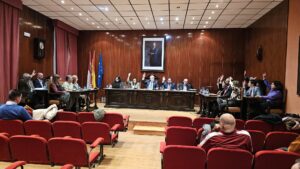 Manzanares aprueba nueva ordenanza del agua en el Pleno ordinario de enero, socialistas reprochan a Grupo Popular