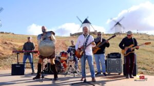 Electrön Rinde Homenaje a La Mancha con su Último Tema ‘Rock de Don Quijote’, Alcanzando más de 5.000 Reproducciones en YouTube