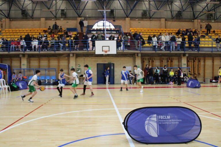 Gran Éxito en la Inauguración de la Liga 3×3 FBCLM U13 y U15 en Manzanares: Participación y Organización Sobresalientes