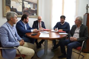 Ayuntamiento Refuerza Seguridad en uno de los Polígonos Industriales más seguros de Castilla-La Mancha mediante Renovación de Convenios