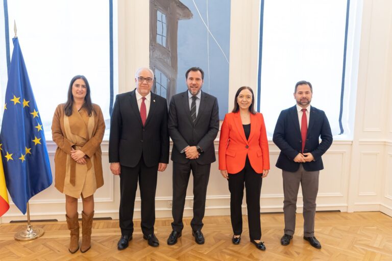 El Ministro de Transportes Asegura que la Construcción del Baipás de Montoro no Impactará la Línea Ferroviaria Madrid-Jaén: El Alcalde de Manzanares Respalda la Declaración