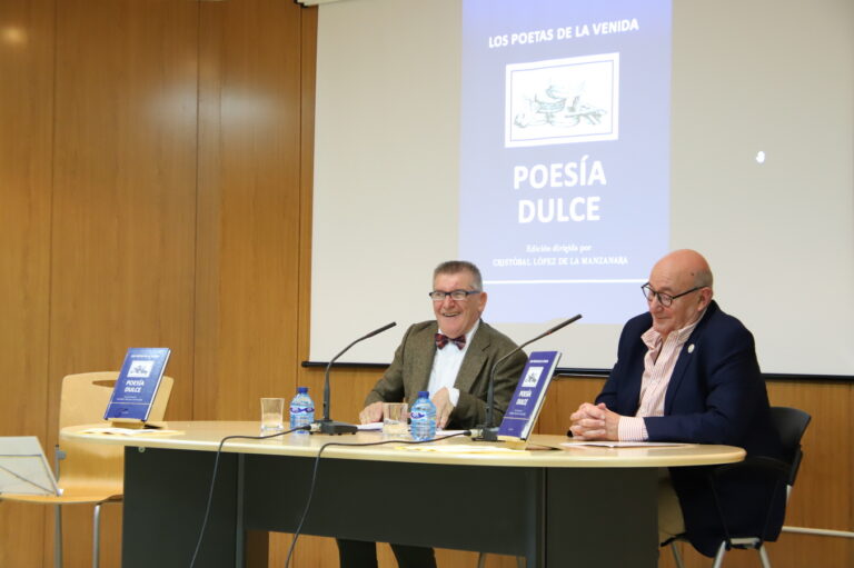 Presentación del libro ‘Poesía Dulce’ en la Biblioteca ‘Lope de Vega’: Asisten concejales Jesús Romero y Candi Sevilla