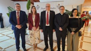 Sacerdote Martín Tébar Hernando insta a vivir la Semana Santa con devoción en su pregón manzanareño