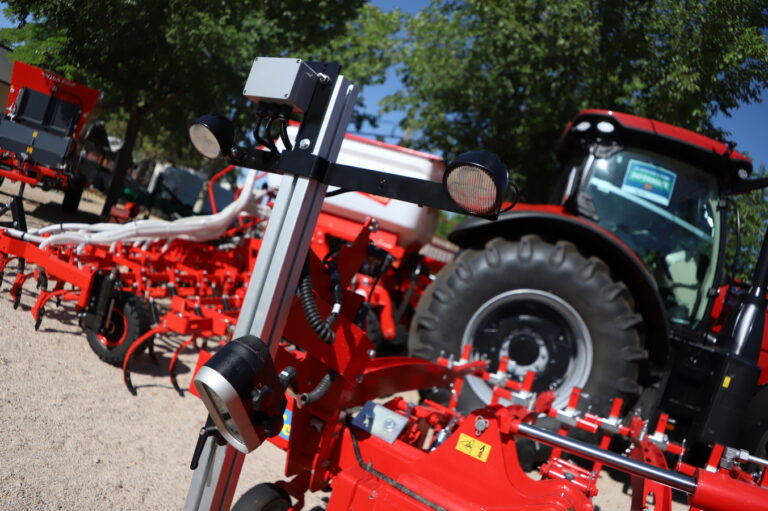 Cultivador Entre Filas de Talleres Resti Ramón e Hijo Recibe Premio a la Novedad Tecnológica Fercam 2025