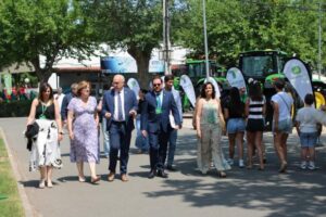 El Gobierno regional destina 5,8 millones de euros en ayudas a la maquinaria para 300 explotaciones de Ciudad Real