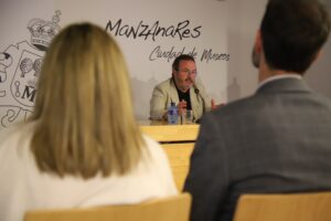 Javier Huerta Inaugura los III ‘Encuentros en torno al 27’ con el Concejal de Cultura, Jesús Romero