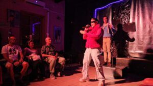 51º Festival Internacional de Teatro Contemporáneo Lazarillo Manzanares: El exitoso regreso del microteatro atrae reacciones positivas a mitad de camino.