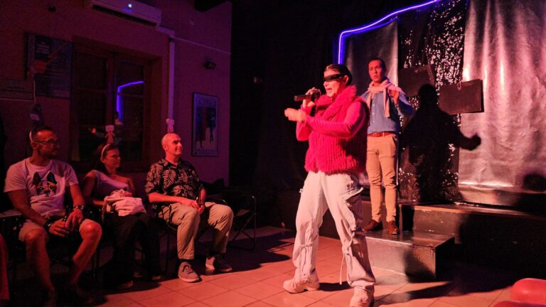 51º Festival Internacional de Teatro Contemporáneo Lazarillo Manzanares: El exitoso regreso del microteatro atrae reacciones positivas a mitad de camino.