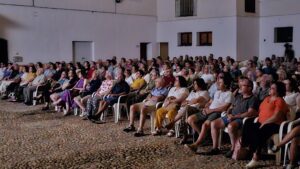 Cierre de Temporada en el Cine de Verano con Lleno Total: Proyección de ‘La Historia de Souleymane’ en el Día de las Personas Cooperantes