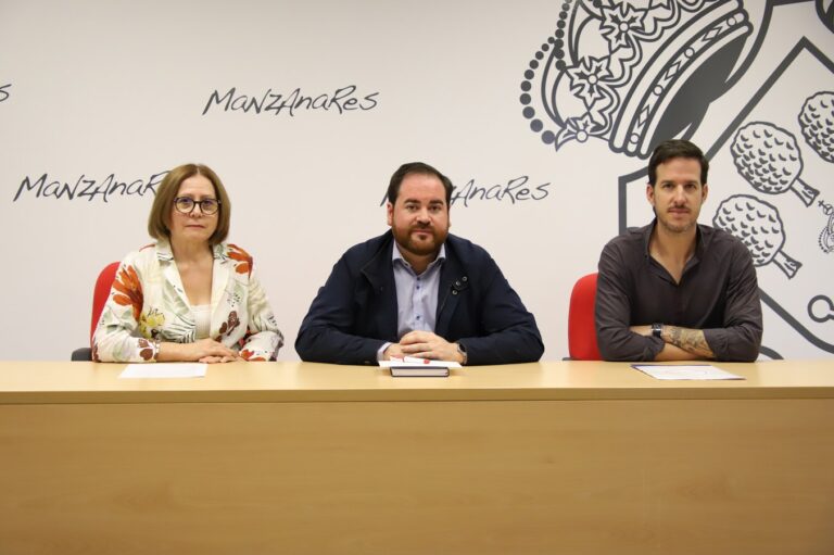 La Asociación Empresarial de Manzanares presenta el GastroFest: Dos días de degustaciones en la plaza de la Constitución La Asociación Empresarial de Manzanares presenta el GastroFest: Dos días de degustaciones en la plaza de la Constitución