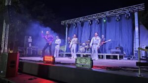 La Fiesta de la Noche Disco y ‘Remember’ del 11 de Septiembre 2025: Inicio de las Verbenas Patronales en los Paseos del Río