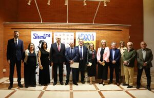 Celebración del Edición Número 500 de la Revista Siembra Manzanares: Un Homenaje a la Unión Symbiotica de Siembra y Manzanares