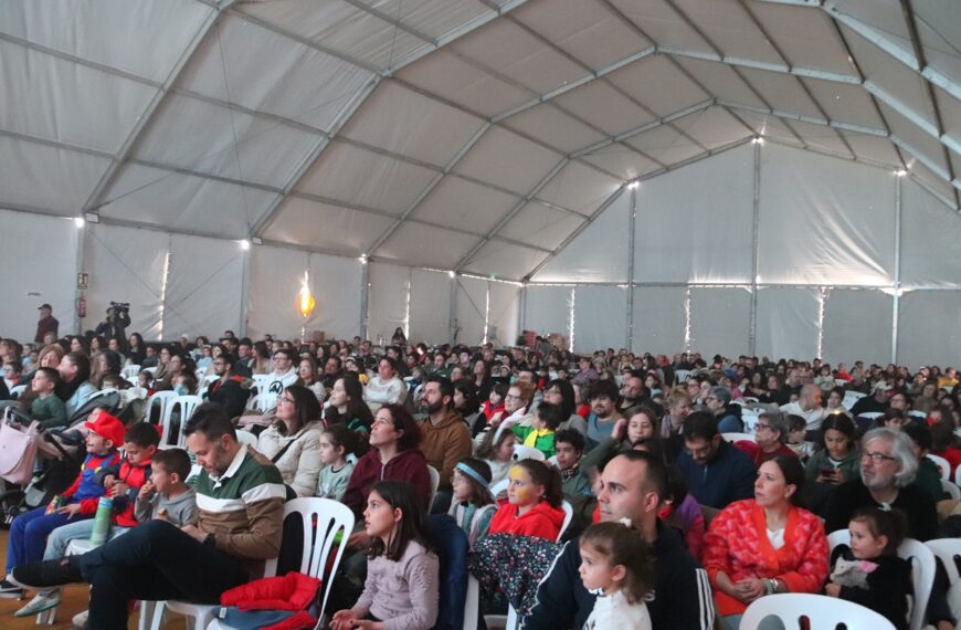 Convocatoria para Licitación de Servicio de Bar en Carpa Municipal para Fiestas Navideñas y Carnaval 2025/26: Oportunidad para Empresas de Hostelería