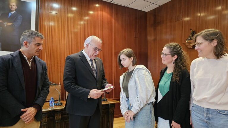 Programa de Intercambio del IES Azuer: Julián Nieva da la bienvenida a 20 estudiantes alemanes