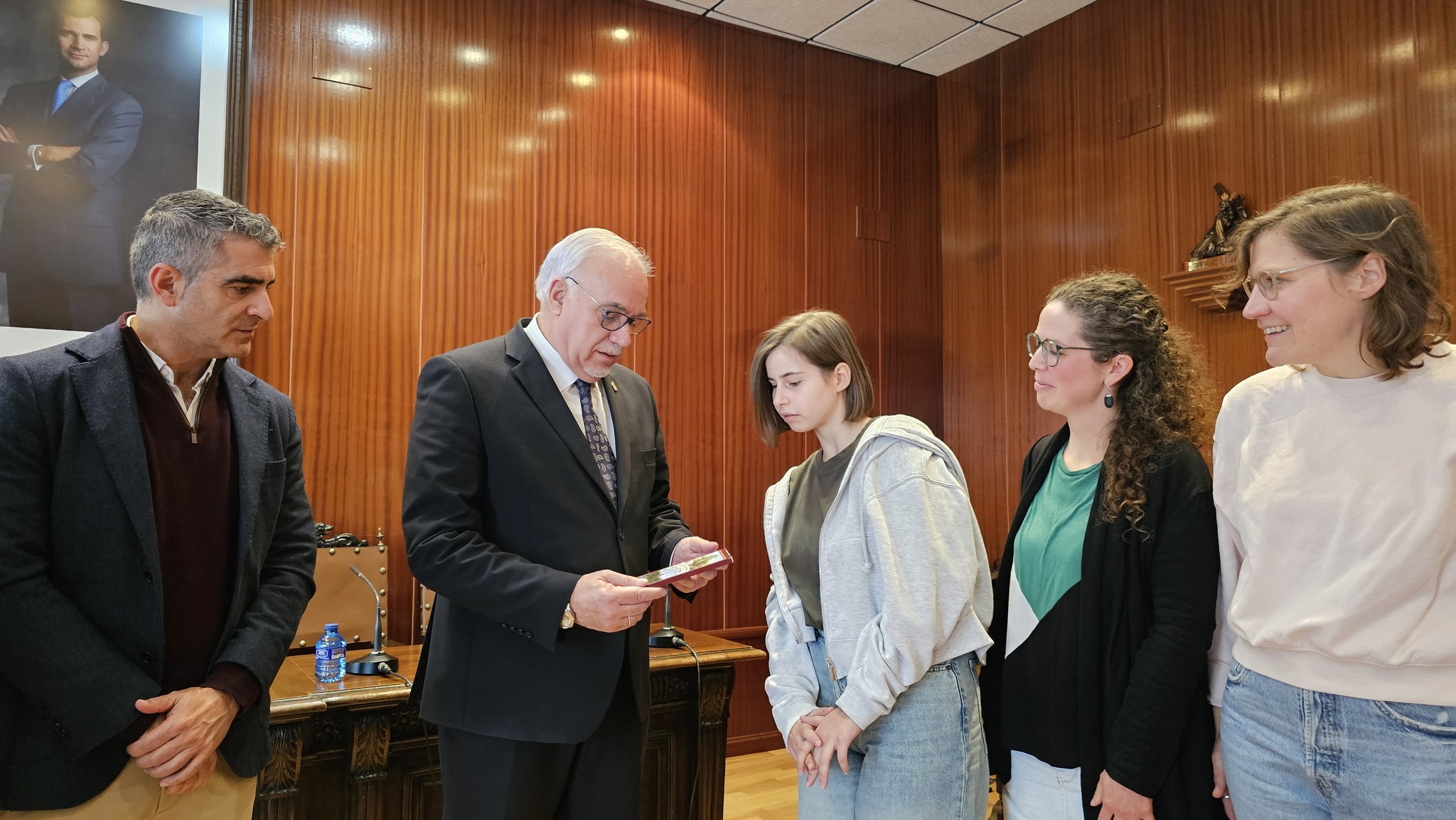 Programa de Intercambio del IES Azuer: Julián Nieva da la bienvenida a 20 estudiantes alemanes