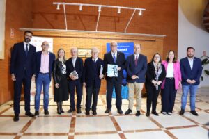 Una Evolución Dramática: De la Dictadura a la Democracia Observada a través de las Páginas de Cambio16 – Una Exposición Inaugurada por …