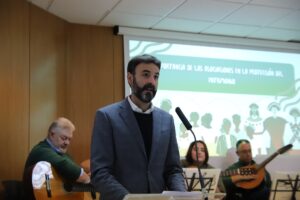 El Concejal Jesús Romero Enfatiza la Utilización de la Programación de la Universidad Popular para Universalizar la Cultura