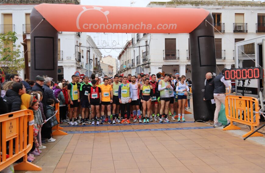 Récord de Participantes en Carrera de Navidad Genera una Divertida Mañana de Running