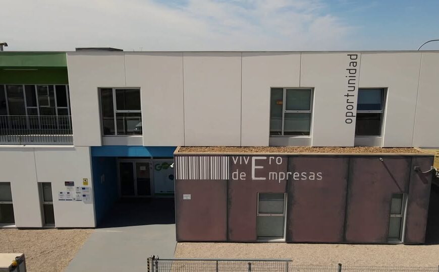 Convierte Tu Idea Empresarial en Realidad con el Apoyo del Área de Promoción Económica de Manzanares