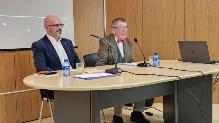 Cristóbal López de la Manzanara emprende una travesía introspectiva en su ‘Diario Transferible’: Un viaje existencial del premiado poeta manzanareño