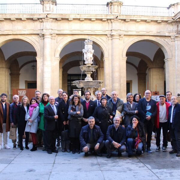 Gloria Patón Representa a Manzanares en el 27º Encuentro de Fundaciones Celebrado en Sevilla