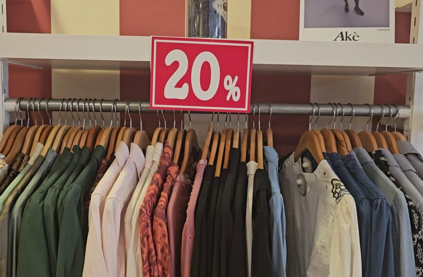 La Omic Manzanares comparte recomendaciones cruciales para un consumo seguro en rebajas de invierno