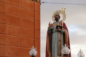 Procesión de Patrón San Blas Celebrada por la Cofradía de Manzanares y Asociación de Vecinos San Blas – Manzanares, a pesar de la Alerta Amarilla