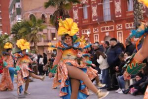 Ayuntamiento de Manzanares Actualiza el Álbum del XXXIV Concurso Regional de Comparsas y Carrozas con Nuevas Fotos (Segunda Parte)