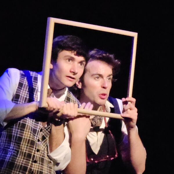 Disfrutamos de una Sorpresa Teatral el Sábado en el Gran Teatro de Manzanares como parte de la Programación del Área de Cultura del Ayuntamiento