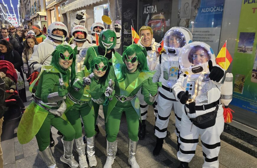 El Carnaval Callejero de Manzanares: Un Estallido de Ingenio, Creatividad y Humor en sus Concursos