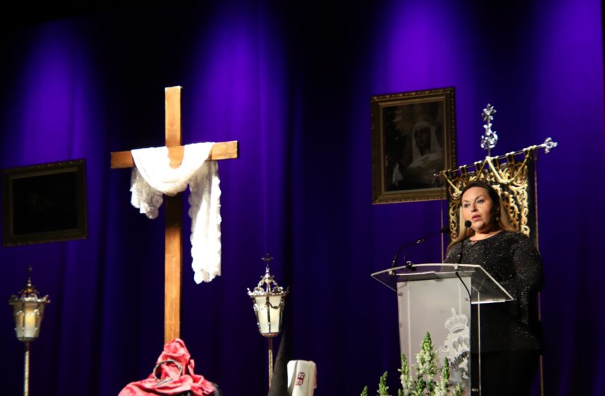 Consoly León Arias celebra la fe e identidad manzanareña en la XXII Exaltación Cofrade de la Hermandad del Santo Entierro y Virgen de la Soledad