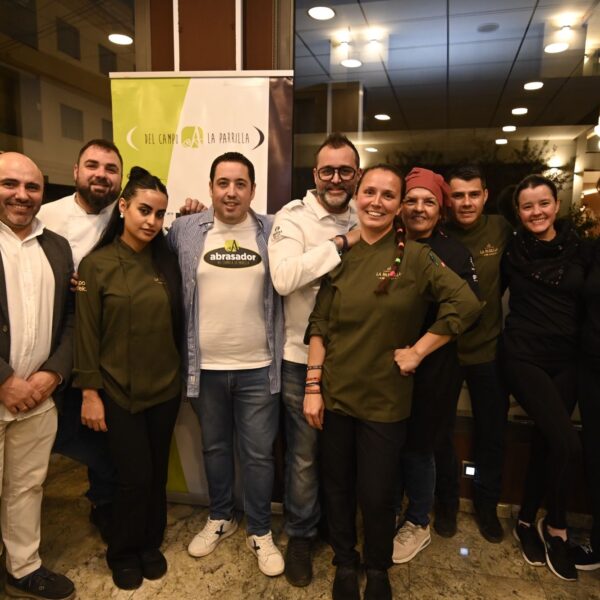 Inauguración del Restaurante La Parrilla de Alcalá en Alcalá del Júcar