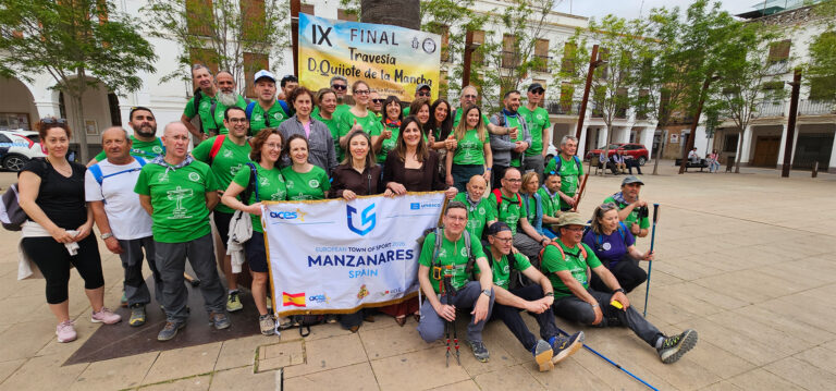 35 Senderistas Completan la IX Travesía ‘Don Quijote de La Mancha’, Organizada por el Club de Senderismo ‘La Mesnera’ en Colaboración con el Ayuntamiento