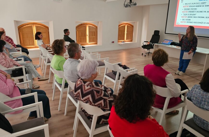 Impulsan la Visibilidad y Apoyo a las Personas con Parkinson: Casa Josito alberga la Segunda Jornada de Sensibilización