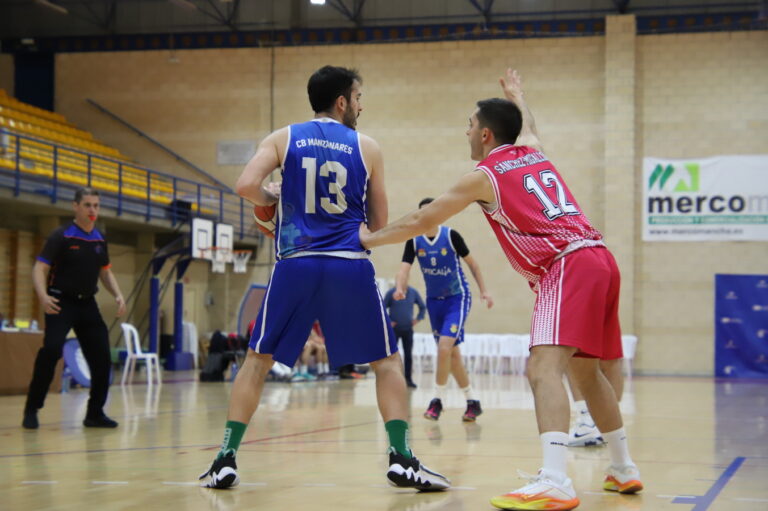 El Club Baloncesto Manzanares pospone su ascenso a 1ª Nacional tras una gran temporada