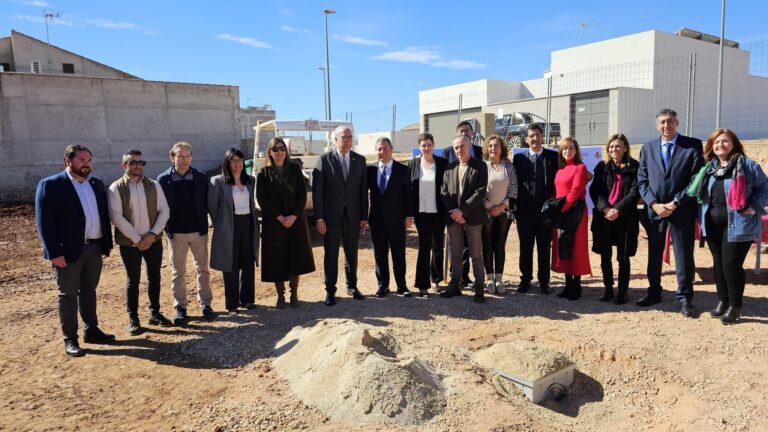 Emiliano García-Page y Julián Nieva Iniciaron Proyecto en Febrero 2024: Nueva Instalación Abre Sus Puertas en Septiembre 2025