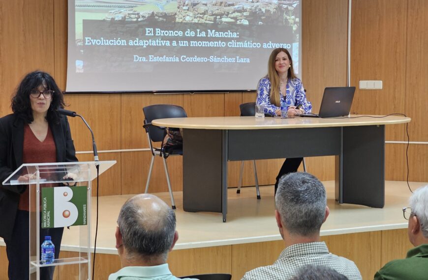 Estefanía Cordero-Sánchez Revela El ‘Tesoro de Bronce de La Mancha’ en el 5° Ciclo de Conferencias del Aula Abierta de la Universidad Popular de Manzanares