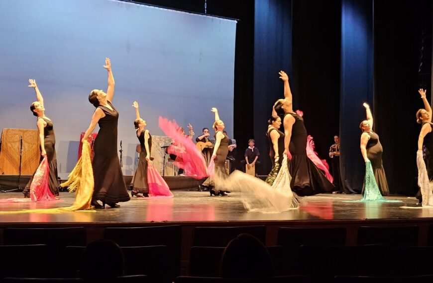El Gran Teatro Vibra con la Danza Flamenca y Bailes de Salón en el Festival de Fin de Curso de la Universidad Popular de Manz