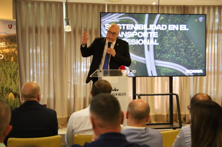 Grupo Peinado-Scania y Alcalde Julián Nieva colaboran en Evento de Sostenibilidad en el Transporte Profesional