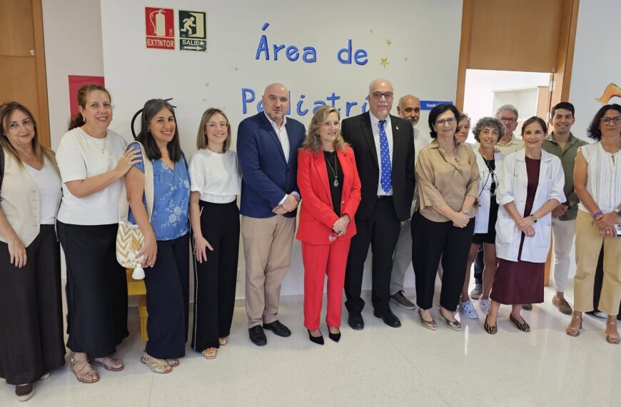 Inauguran Nuevo y Mejorado Área de Pediatría en el Centro de Salud Manzanares 1 por el Gobierno Regional