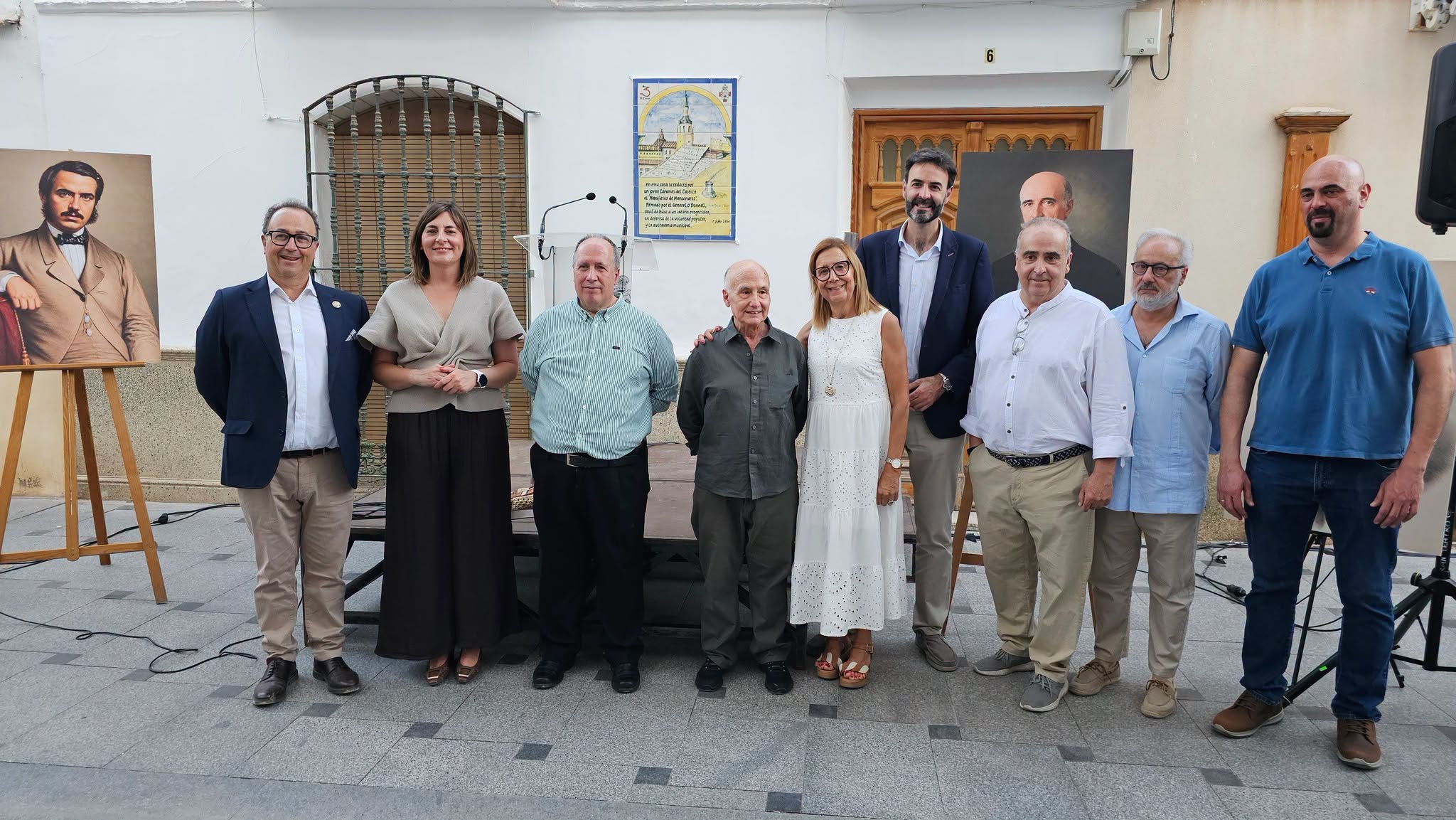 Manifiesto de Manzanares: Una Mirada al Pasado a través de un Acto Organizado por la Asociación Cultural El Zaque y el Ayuntamiento